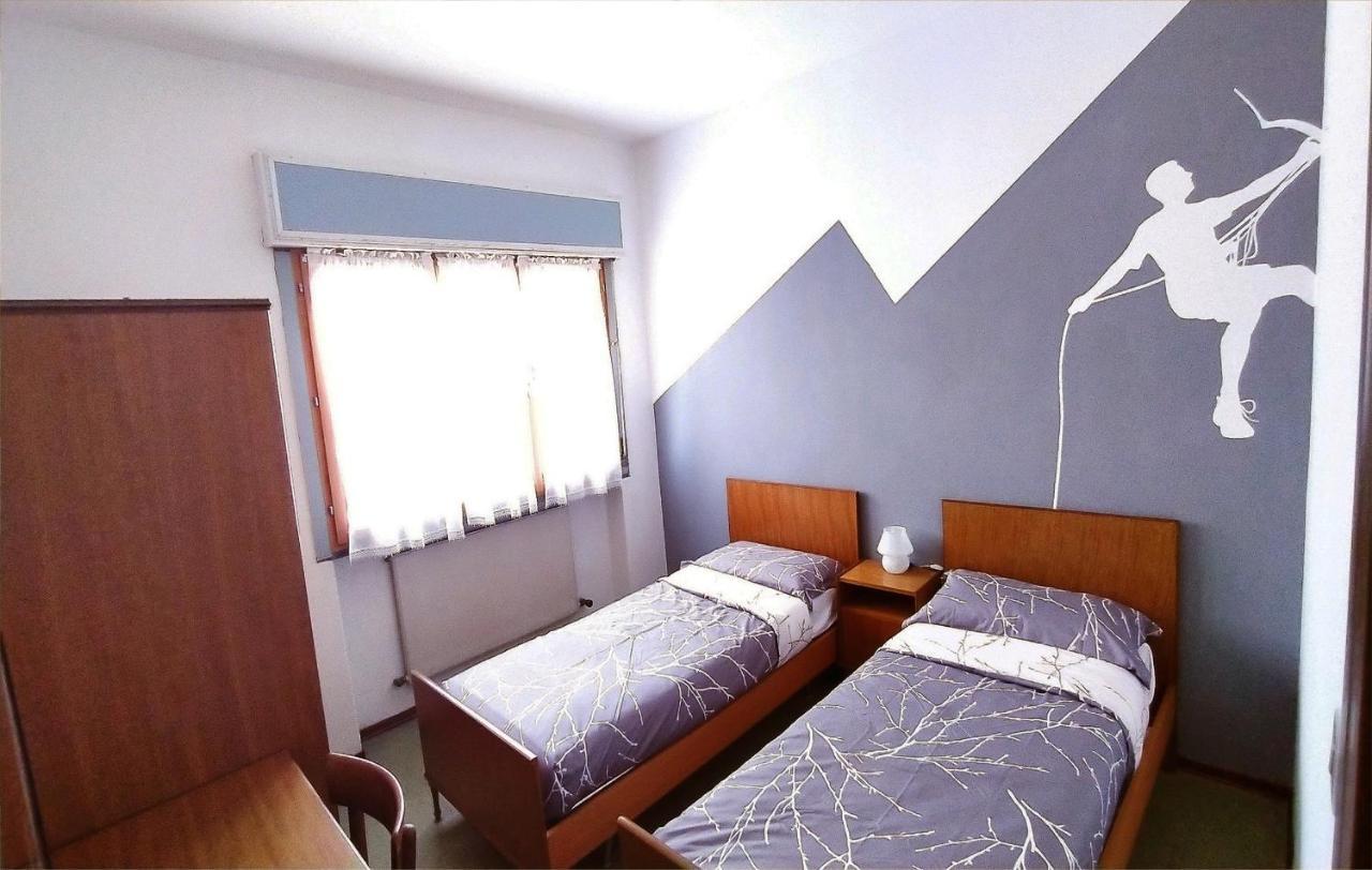 HOTEL BELLAVISTA Costiera dei Cech Morbegno Civo Exterior foto